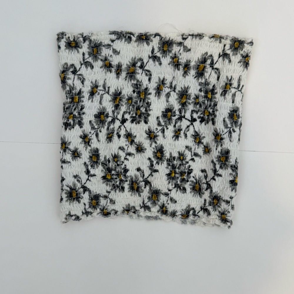 Windsor Floral Textured Crop Top